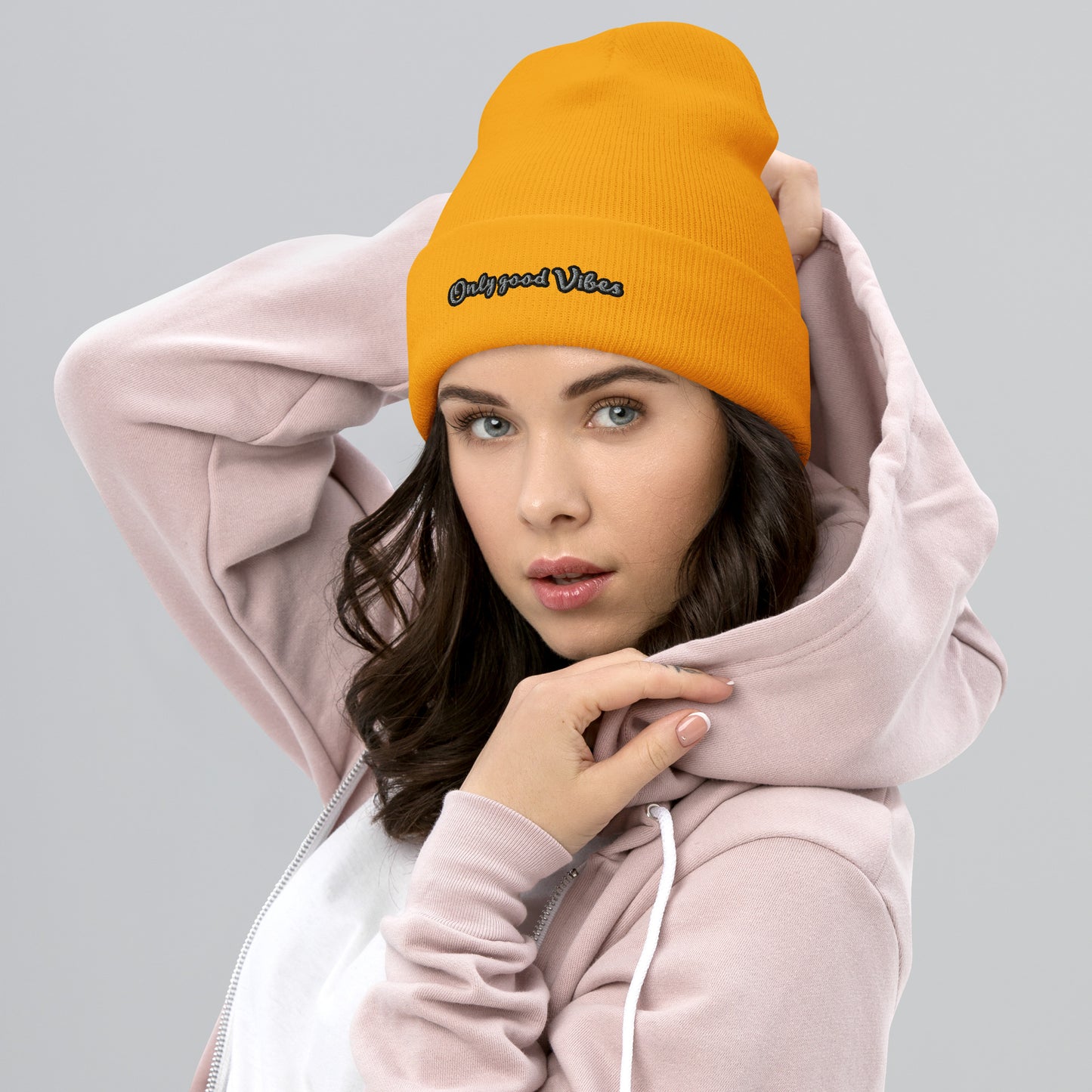 Damen Beanie Only Good Vibes verschiedene Farben