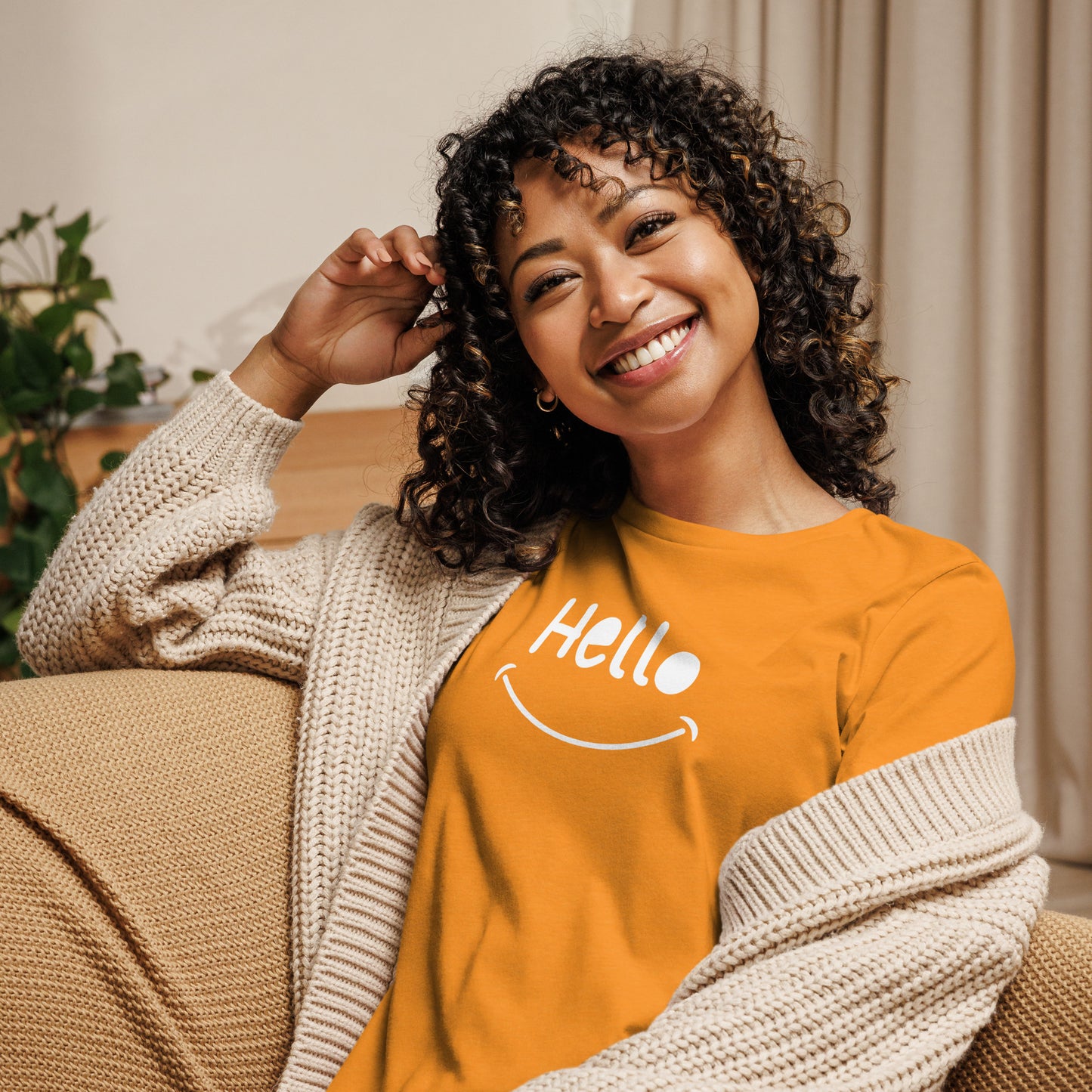 Lockeres Damen-T-Shirt Hello