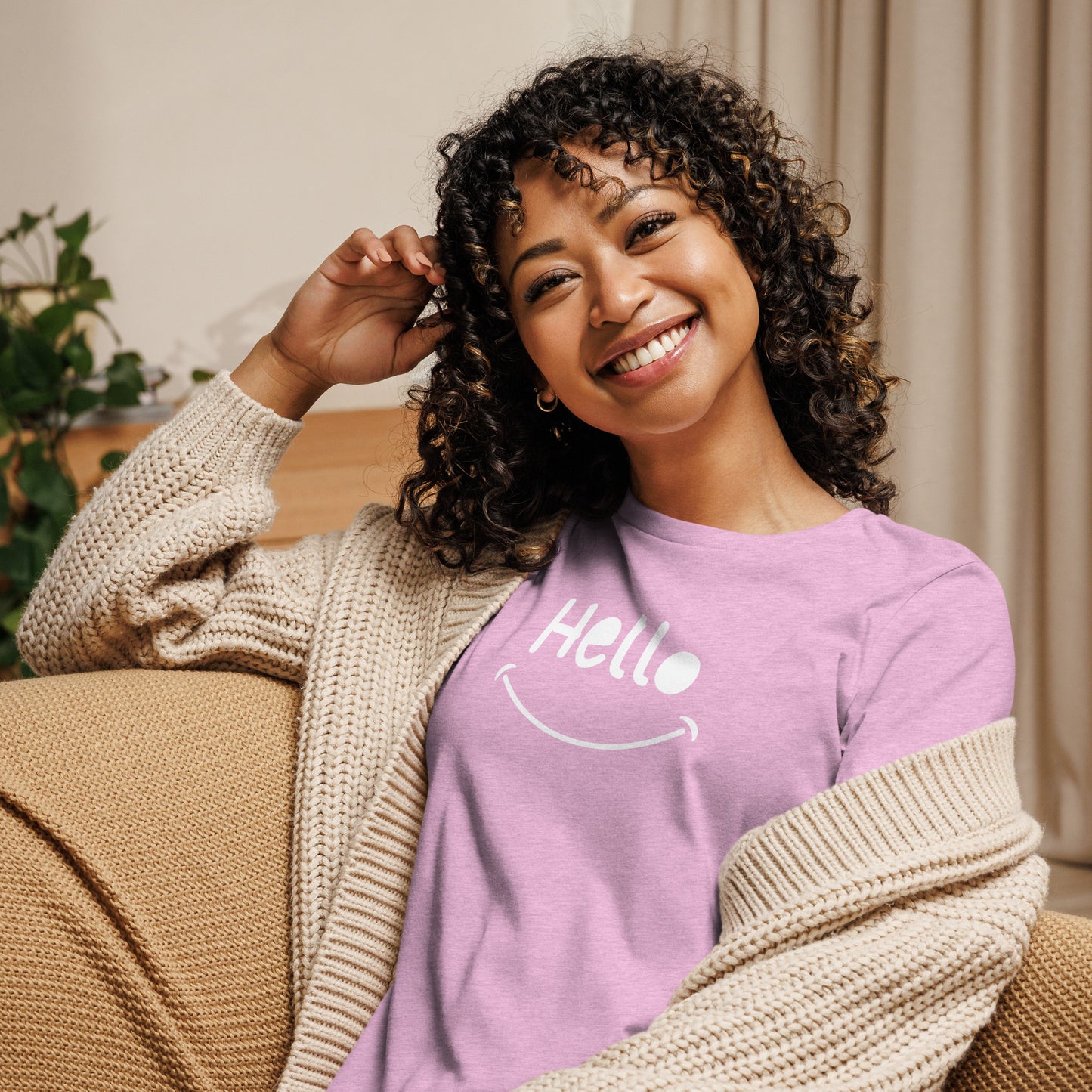 Lockeres Damen-T-Shirt Hello